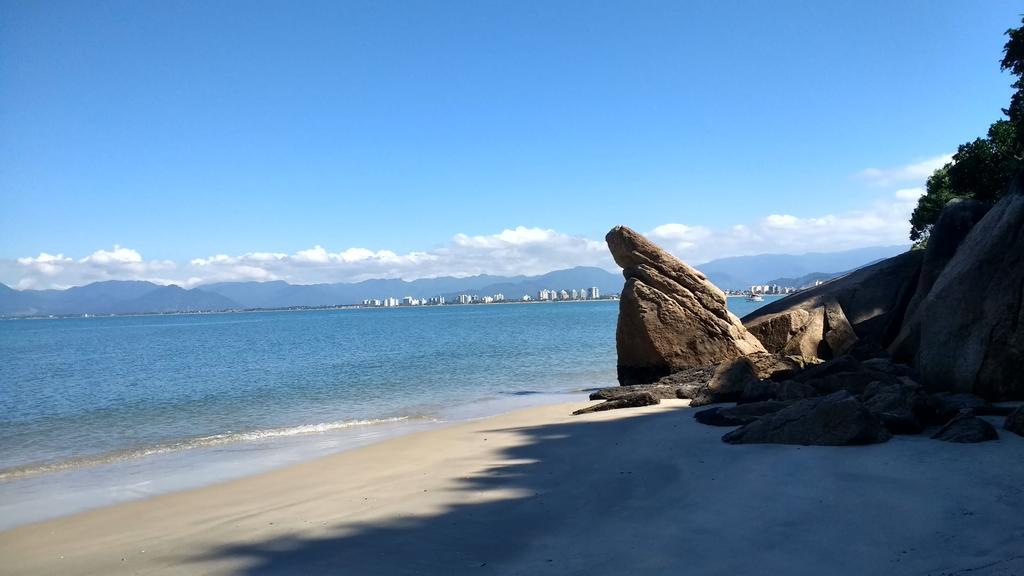 Paraiso Aconchegante Casa Espacosa E Muito Verde Caraguatatuba Bagian luar foto